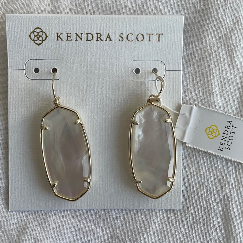 Brand new Kendra Scott Mother of Pearl earrings